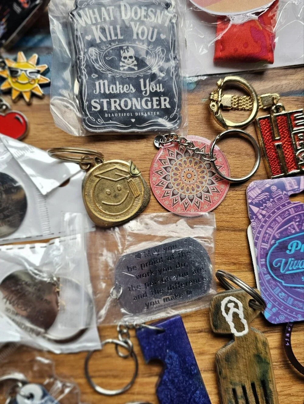 N/A 44 keychains